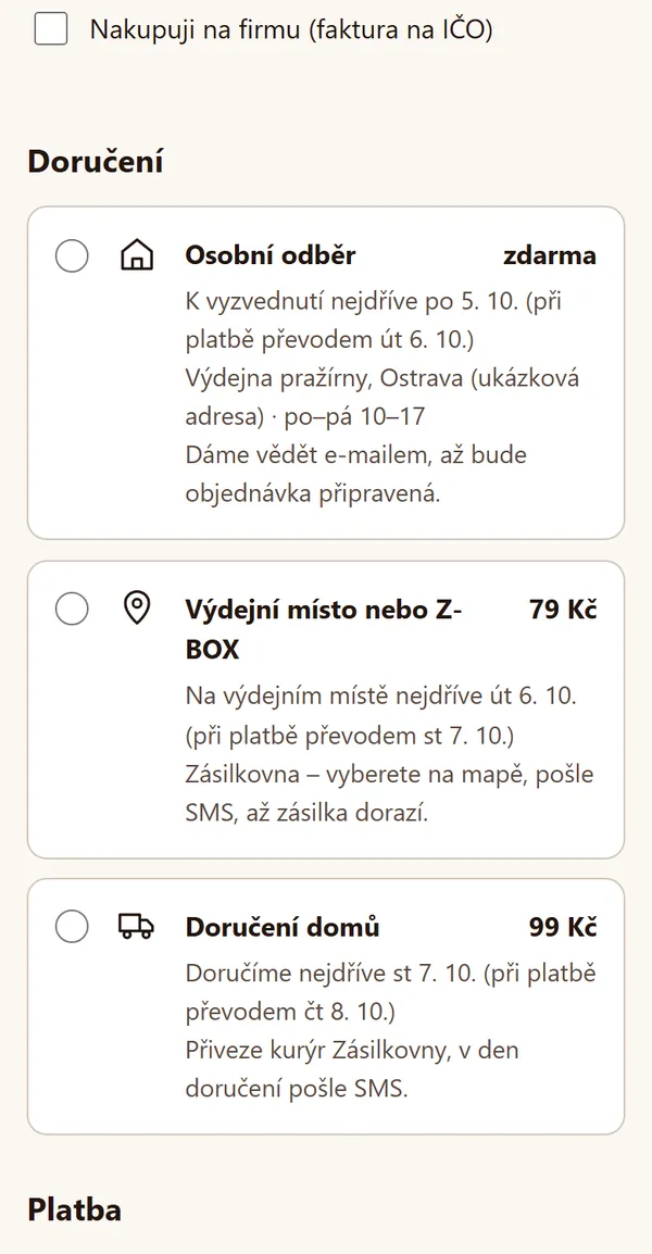 Pokladna na telefonu: volba nákupu na firmu a výběr doručení s cenou a datem u každé možnosti